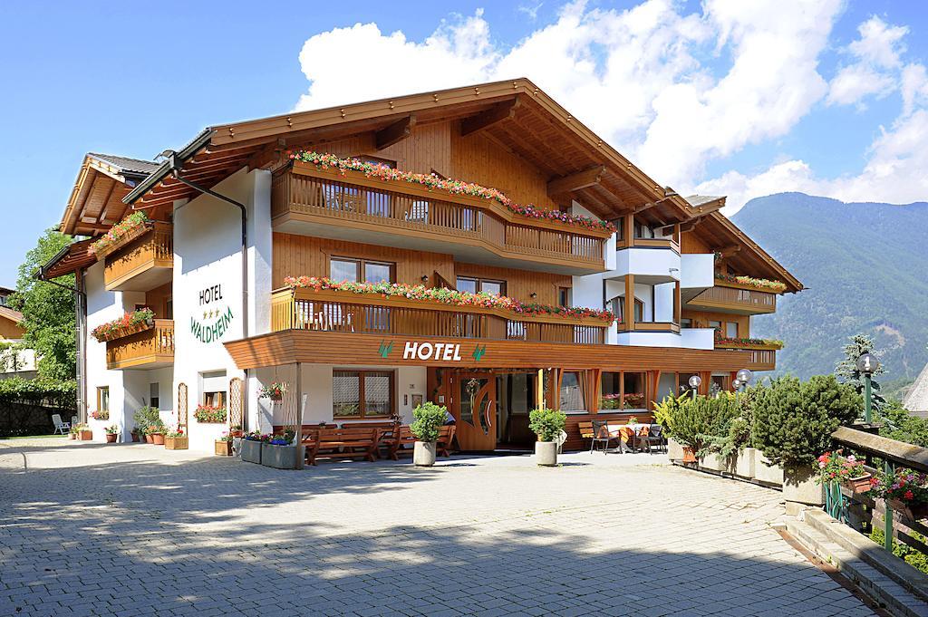 Hotel Waldheim Natz-Schabs Екстериор снимка